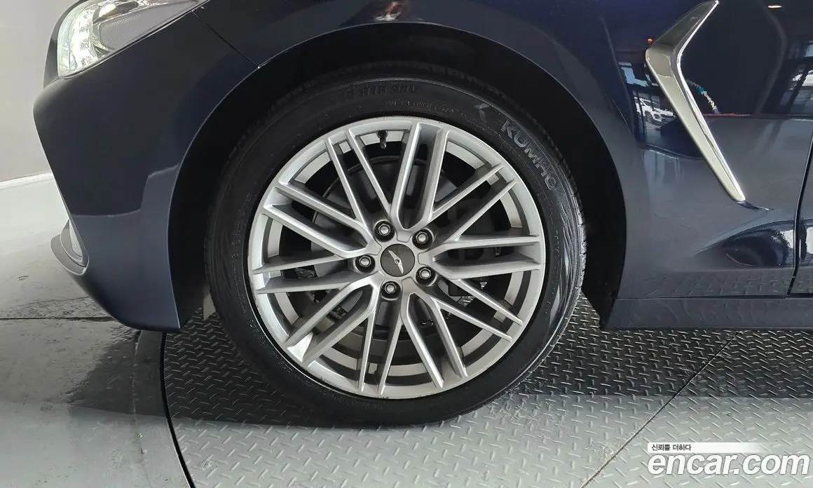Genesis G70 2019 2.0 автомат (гидро), фото 5