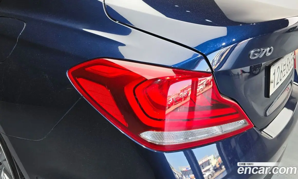 Genesis G70 2019 2.0 автомат (гидро), фото 9