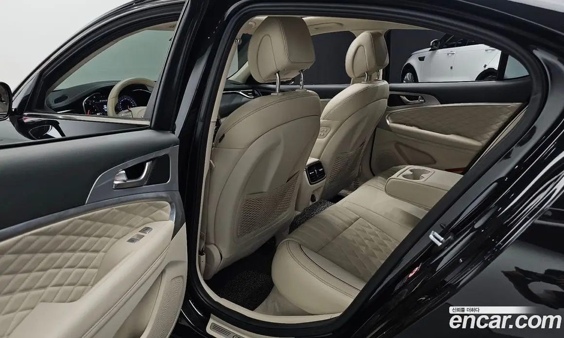 Genesis G70 2019 2.0 автомат (гидро), фото 18