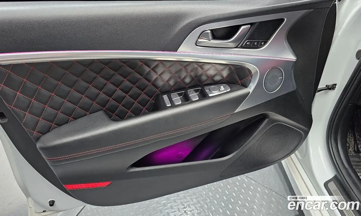 Genesis G70 2020 3.3 автомат (гидро), фото 14