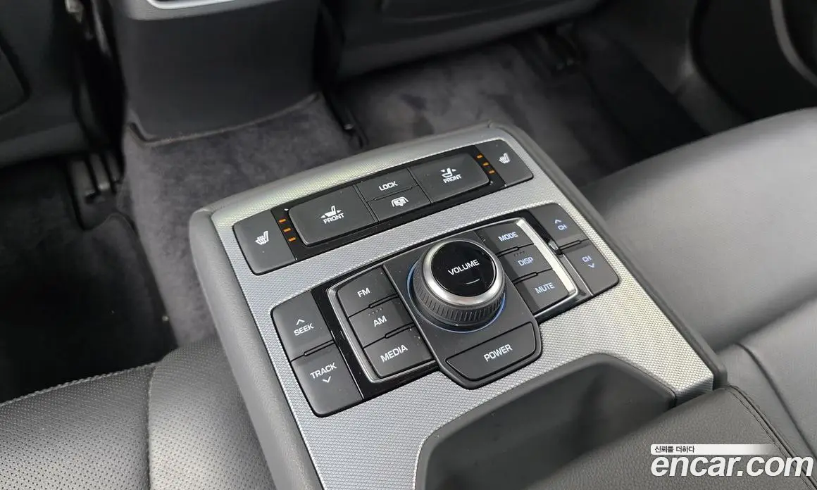 Genesis G80 2018 3.3 автомат (гидро), фото 19