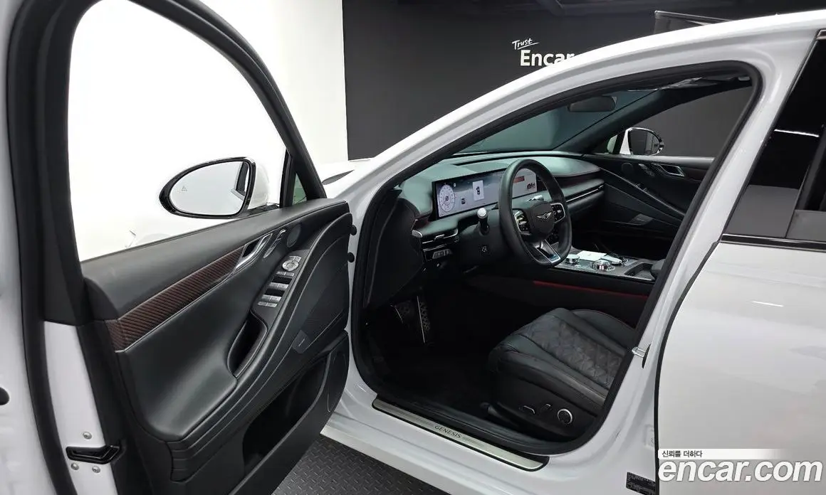 Genesis G80 2024 2.5 автомат (гидро), фото 13
