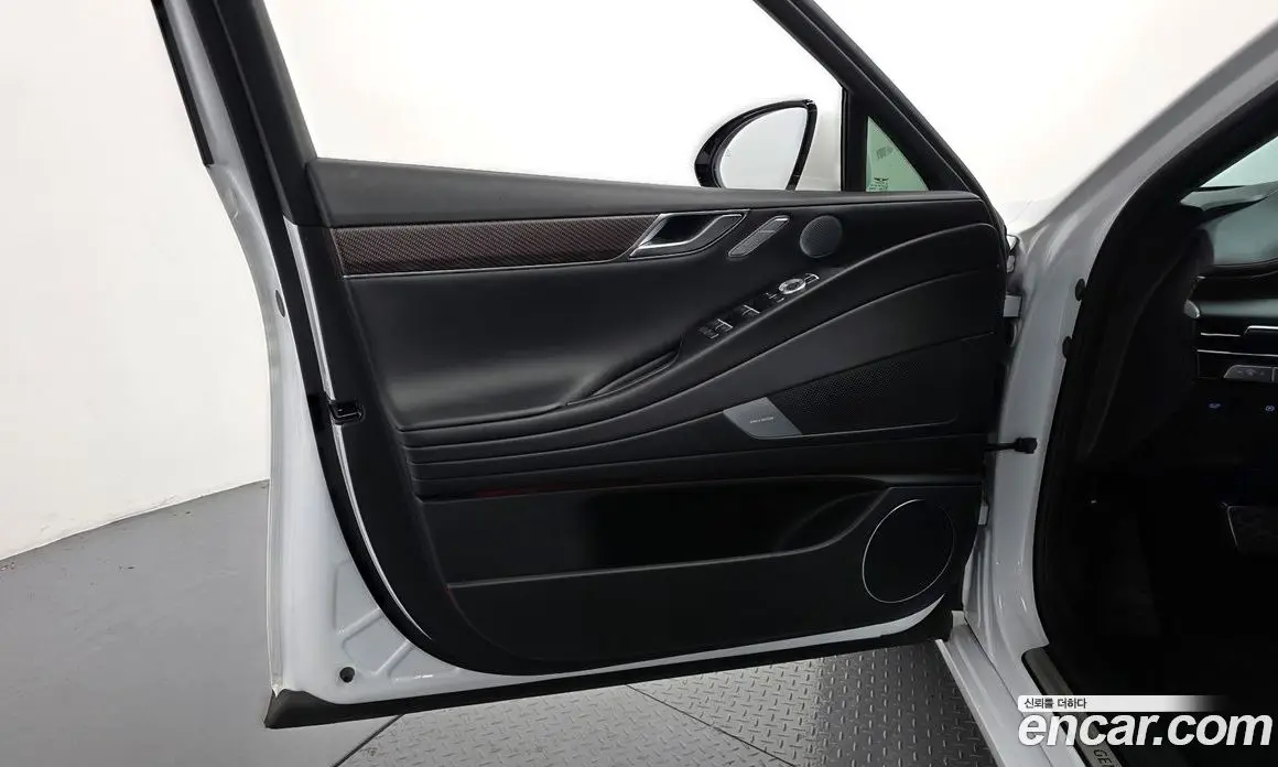 Genesis G80 2024 2.5 автомат (гидро), фото 14