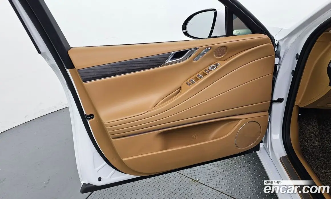Genesis G80 2025 2.5 автомат (гидро), фото 14