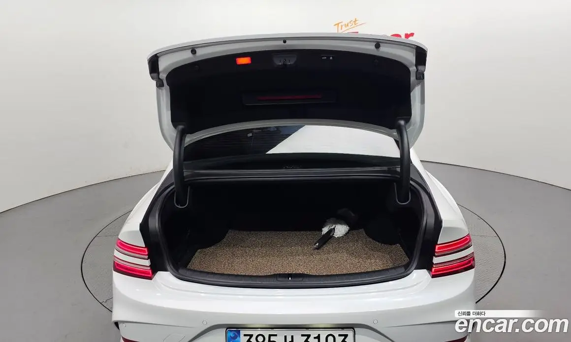 Genesis G80 2025 2.5 автомат (гидро), фото 26