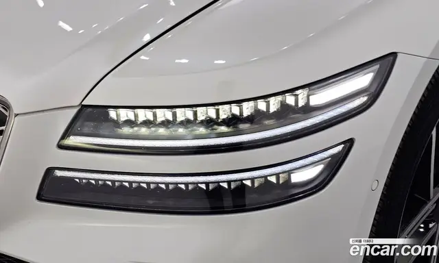 Genesis G80 2025 2.5 автомат (гидро), миниатюра 8