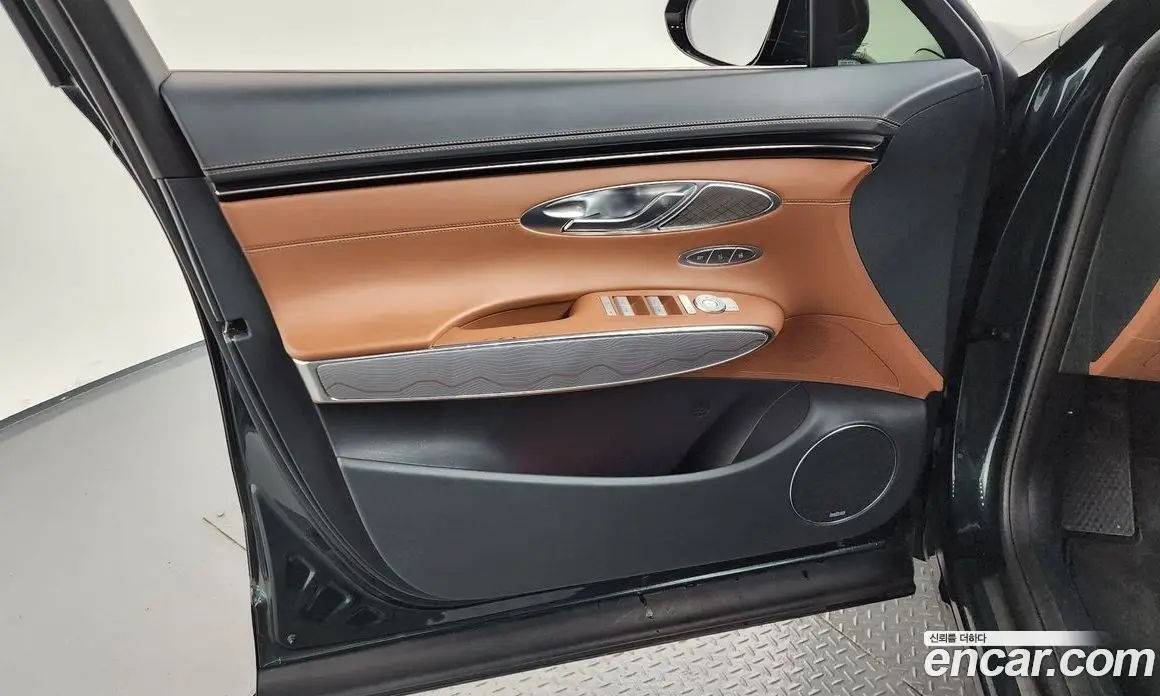 Genesis GV70 2021 2.5 автомат (гидро), фото 14