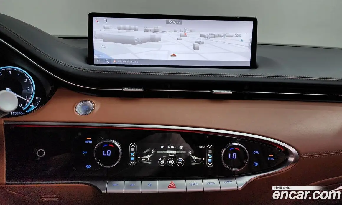 Genesis GV70 2021 2.5 автомат (гидро), фото 19