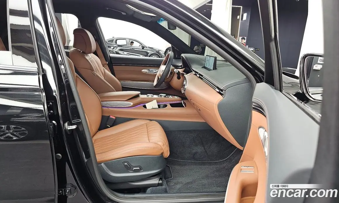 Genesis GV70 2022 2.5 автомат (гидро), фото 17