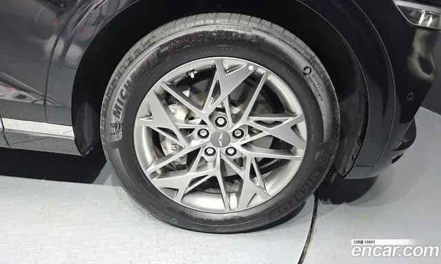 Genesis GV70 2023 2.5 автомат (гидро), миниатюра 6