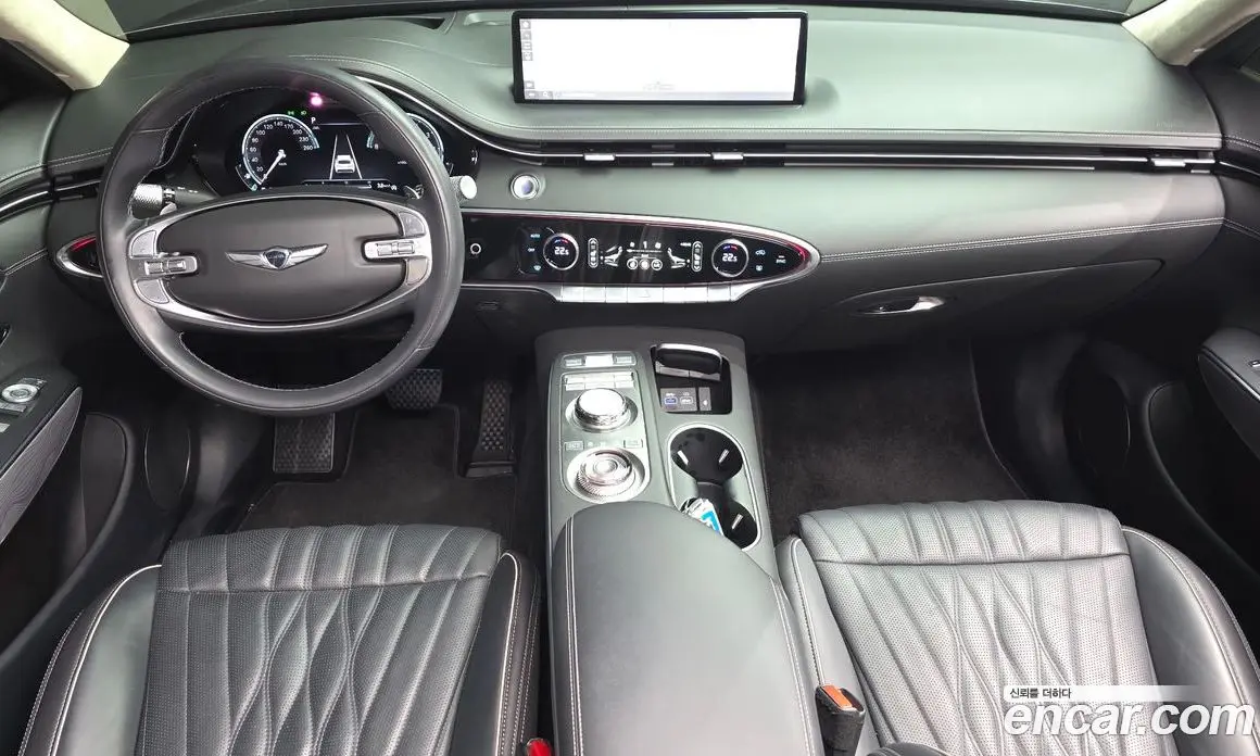 Genesis GV70 2023 2.5 автомат (гидро), фото 9