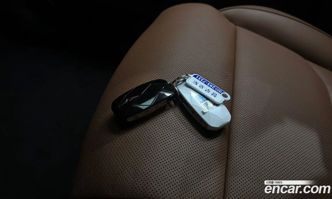 Genesis GV70 2024 2.5 автомат (гидро), фото 34
