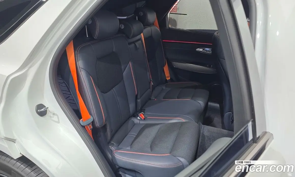 Genesis GV70 2024 2.5 автомат (гидро), фото 19