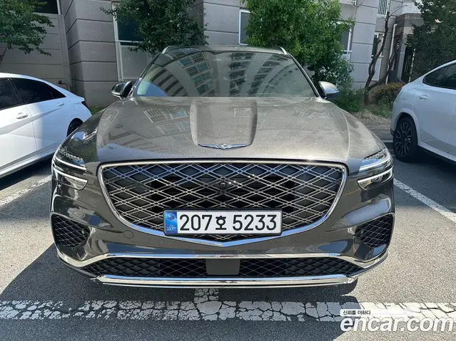 Genesis GV70, 2025, 1 854 км