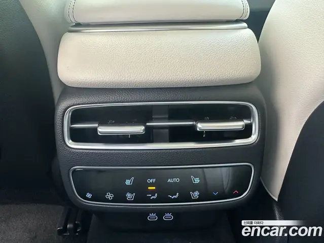 Genesis GV70 2025 2.5 автомат (гидро), миниатюра 12