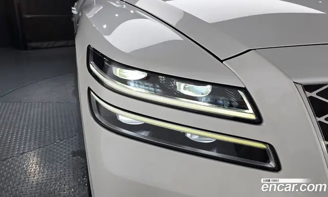 Genesis GV80 2022 2.5 автомат (гидро), миниатюра 8