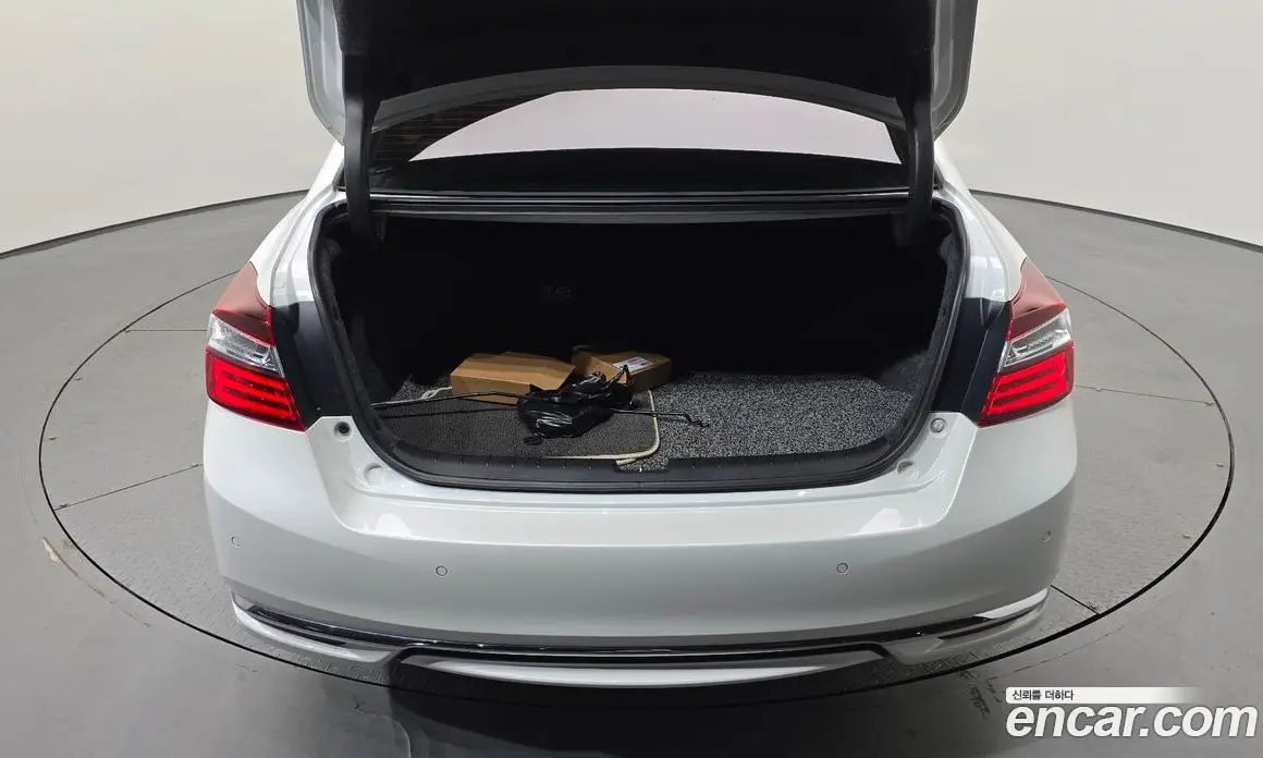 Honda Accord 2017 2.0 автомат (гидро), фото 25