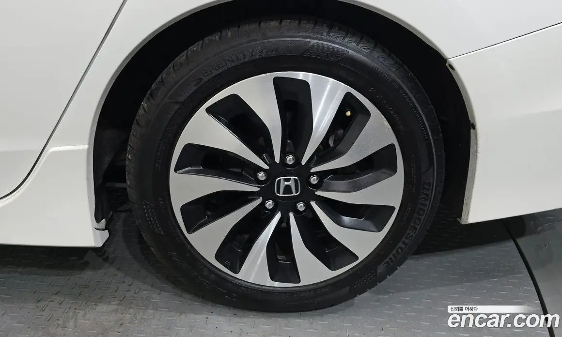 Honda Accord 2017 2.0 автомат (гидро), фото 7