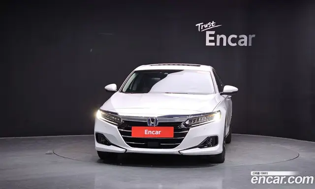 Honda Accord 2022 2.0 автомат (гидро), миниатюра 2