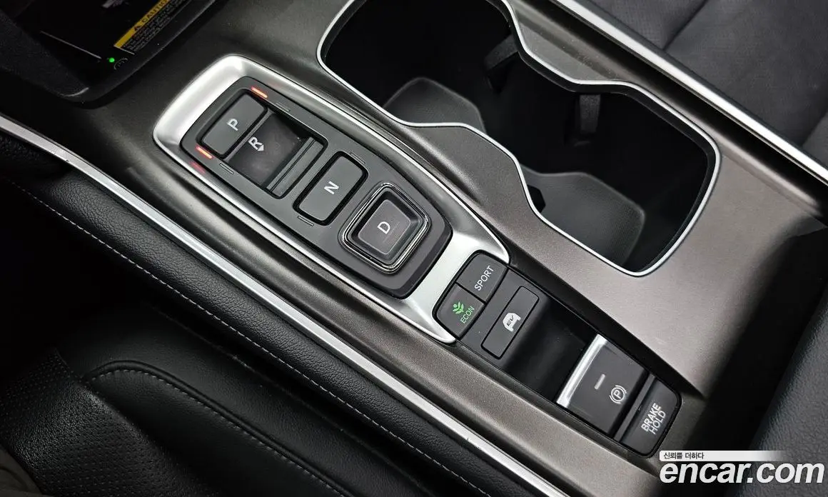 Honda Accord 2022 2.0 автомат (гидро), фото 11