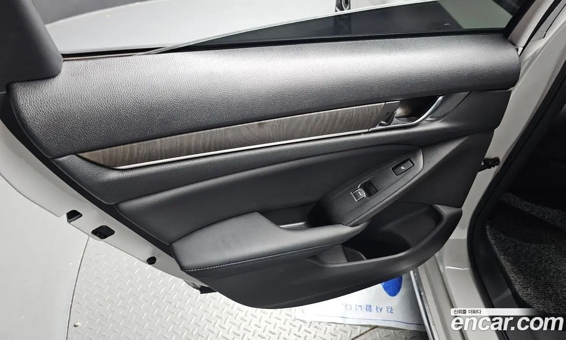 Honda Accord 2022 2.0 автомат (гидро), фото 14