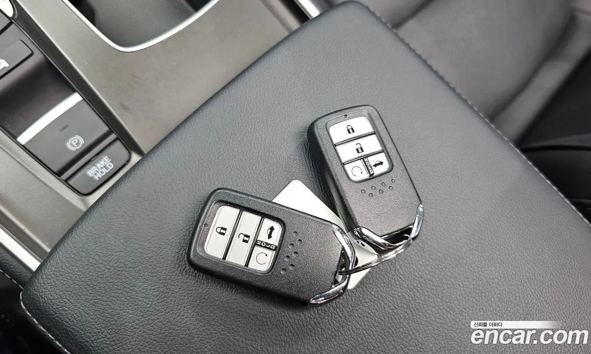 Honda Accord 2022 2.0 автомат (гидро), фото 28