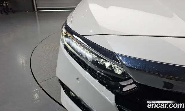 Honda Accord 2022 2.0 автомат (гидро), миниатюра 7