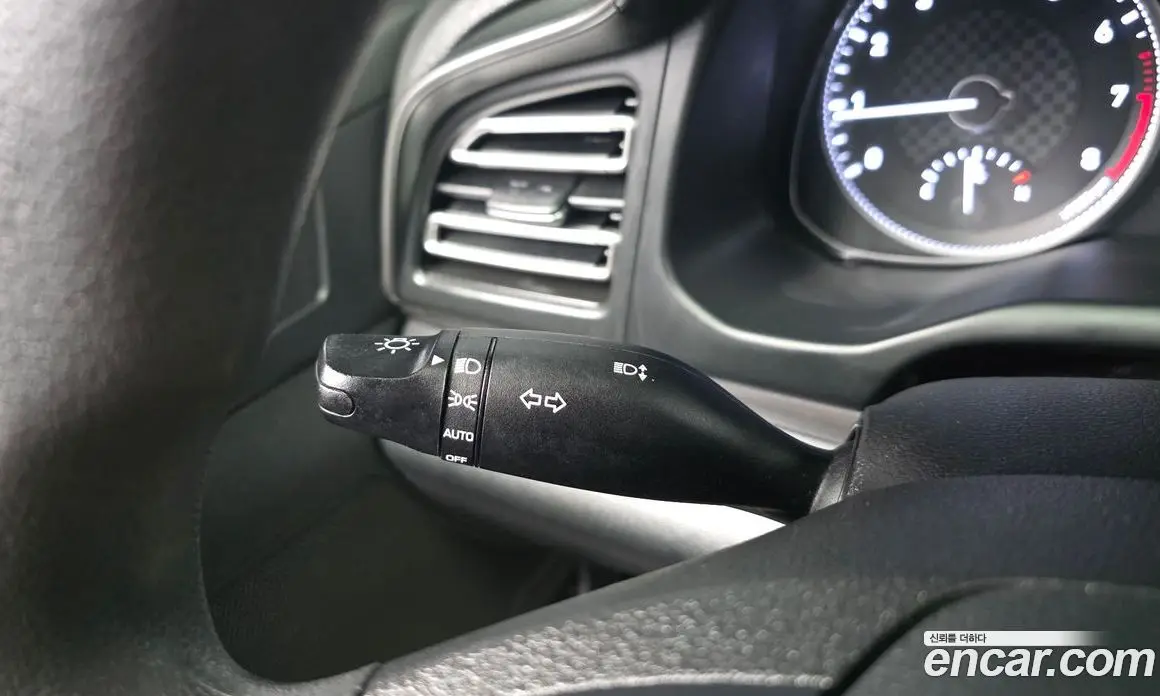 Hyundai Avante 2019 1.6 автомат (гидро), фото 22