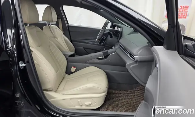 Hyundai Avante 2022 1.6 автомат (гидро), миниатюра 11