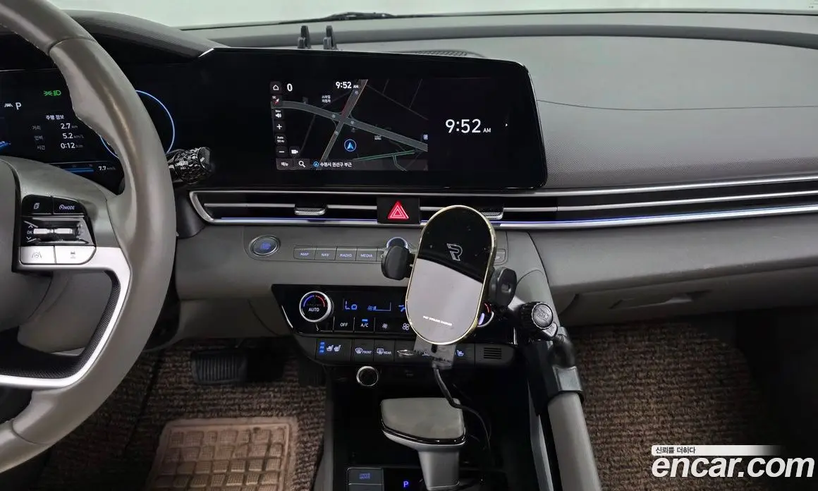 Hyundai Avante 2022 1.6 автомат (гидро), фото 14