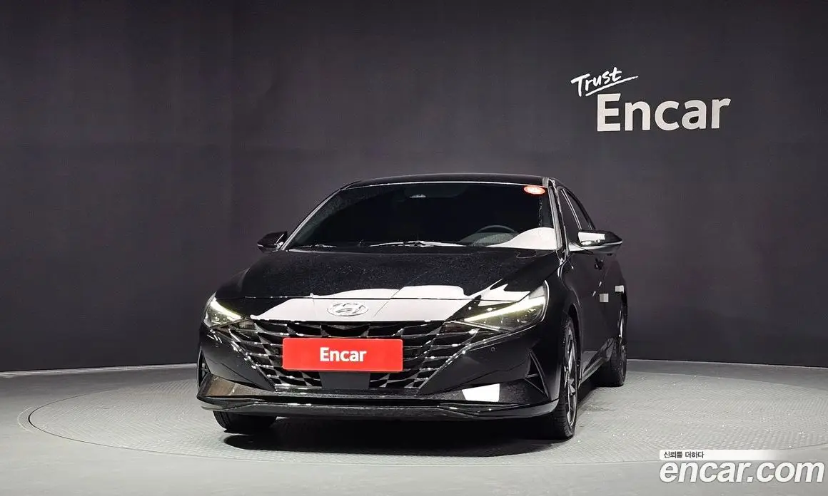 Hyundai Avante 2022 1.6 автомат (гидро), фото 3