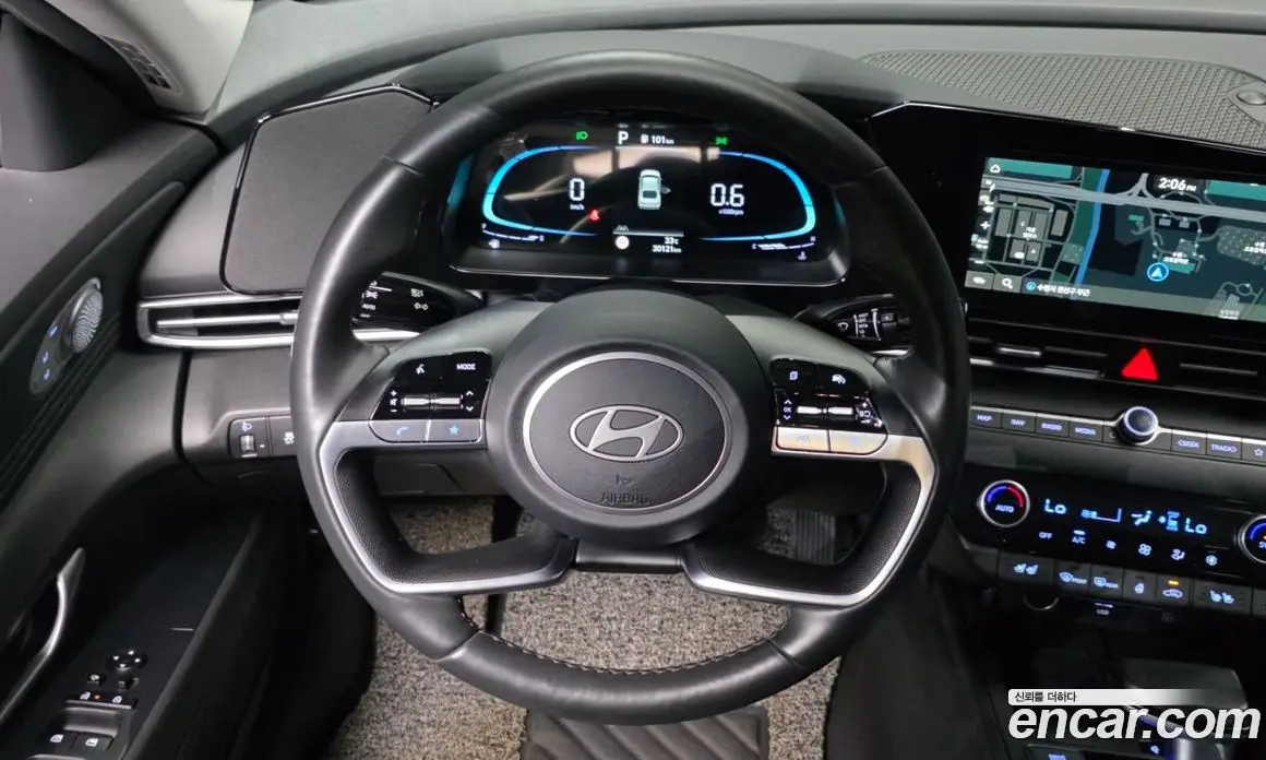 Hyundai Avante 2025 1.6 автомат (гидро), фото 13