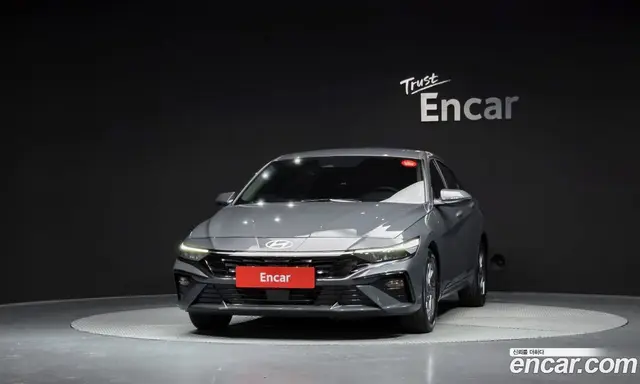 Hyundai Avante 2025 1.6 автомат (гидро), миниатюра 3