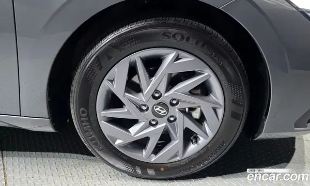 Hyundai Avante 2025 1.6 автомат (гидро), миниатюра 5