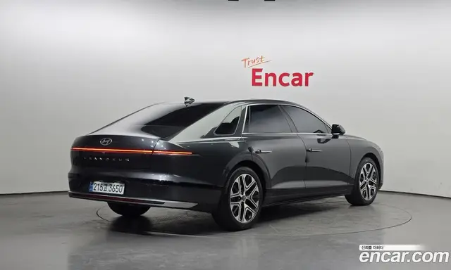 Hyundai Grandeur 2023 2.5 автомат (гидро), миниатюра 2 Hyundai Grandeur 2023 2.5 автомат (гидро), миниатюра 2