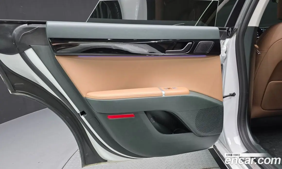 Hyundai Grandeur 2024 2.5 автомат (гидро), фото 14