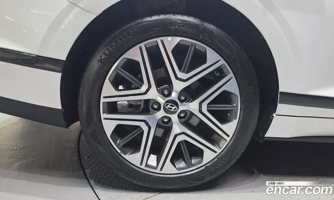 Hyundai Grandeur 2024 2.5 автомат (гидро), фото 4