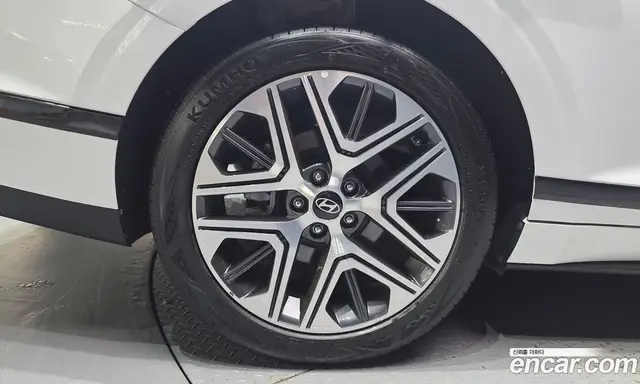 Hyundai Grandeur 2024 2.5 автомат (гидро), миниатюра 4
