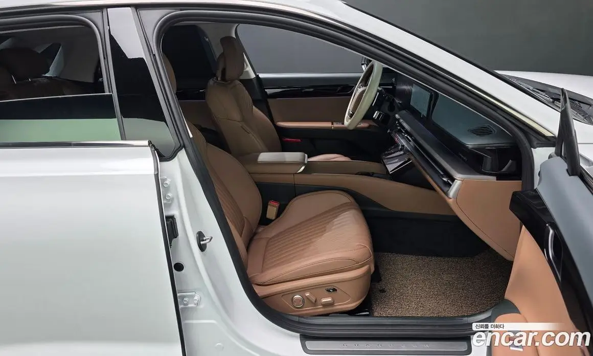Hyundai Grandeur 2025 2.5 автомат (гидро), фото 16