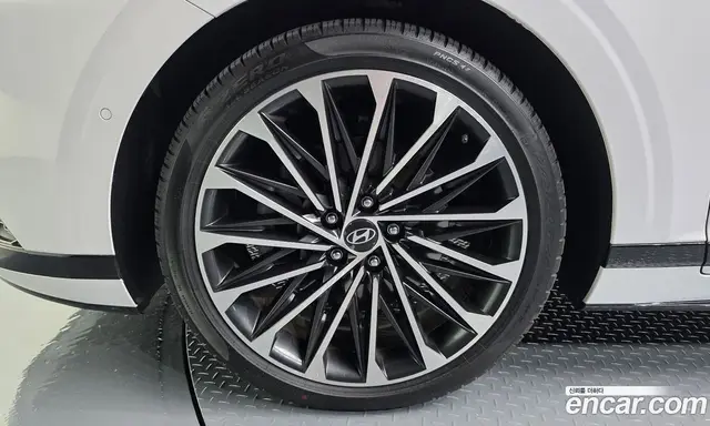 Hyundai Grandeur 2025 2.5 автомат (гидро), миниатюра 5