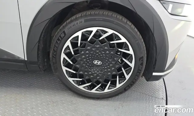 Hyundai Ioniq 5 2023 0.1 автомат (гидро), миниатюра 7