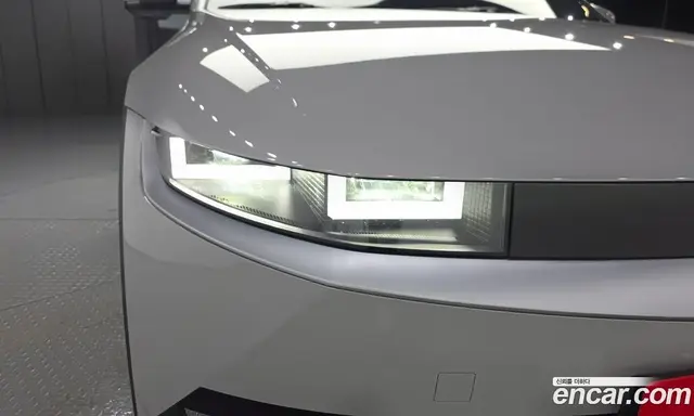 Hyundai Ioniq 5 2023 0.1 автомат (гидро), миниатюра 8