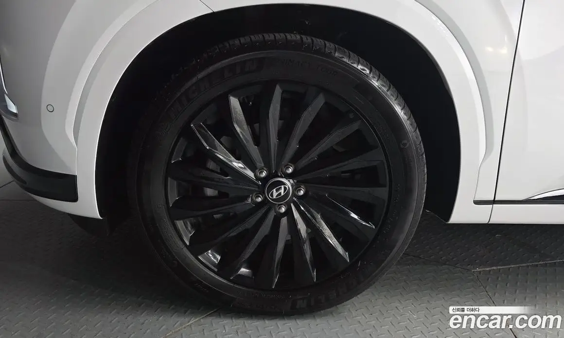 Hyundai Palisade 2023 3.8 автомат (гидро), фото 5