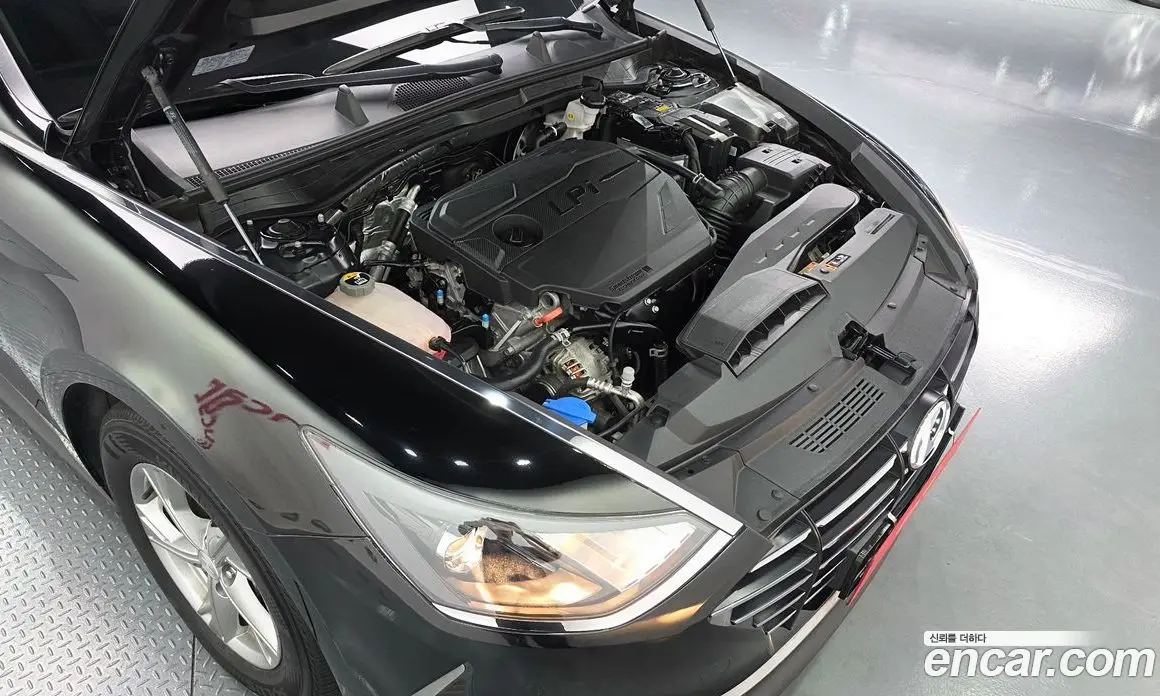 Hyundai Sonata 2022 2.0 автомат (гидро), фото 6