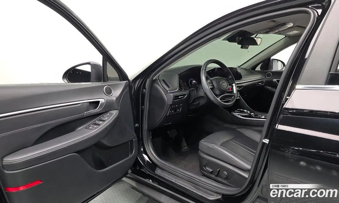 Hyundai Sonata 2022 2.0 автомат (гидро), фото 10