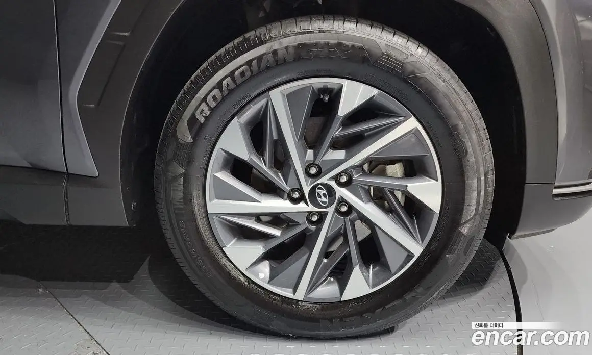 Hyundai Tucson 2023 2.0 автомат (гидро), фото 5