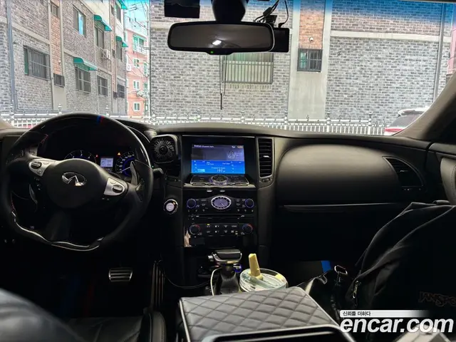 Infiniti QX70 2014 3.0 автомат (гидро), миниатюра 7