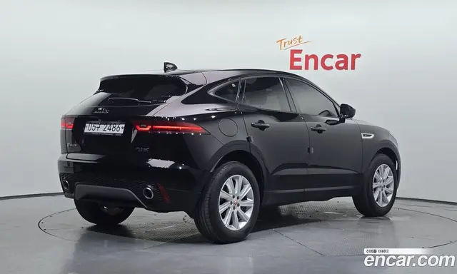 Jaguar E-Pace 2018 2.0 автомат (гидро), миниатюра 2