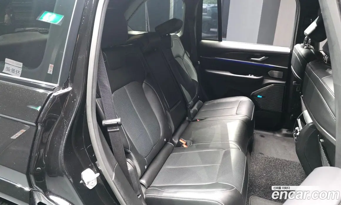Jeep Cherokee 2023 3.6 автомат (гидро), фото 11