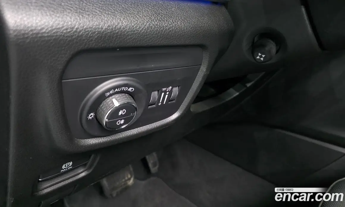 Jeep Cherokee 2023 3.6 автомат (гидро), фото 17